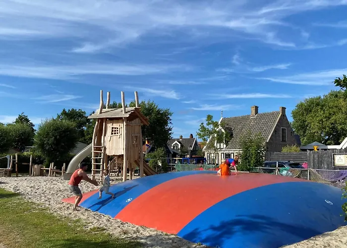 Wiringherlant-8 בית נופש